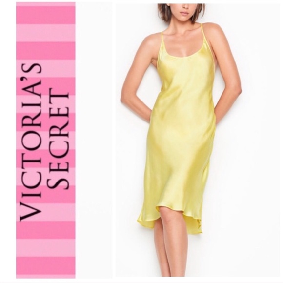 NWT VICTORIAS SECRET CUPRO SATIN MIDI SLIP DRESS BRIGHT YELLOW SIZE XSππ - Picture 1 of 3